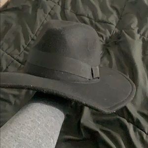 Hat from pretty little things